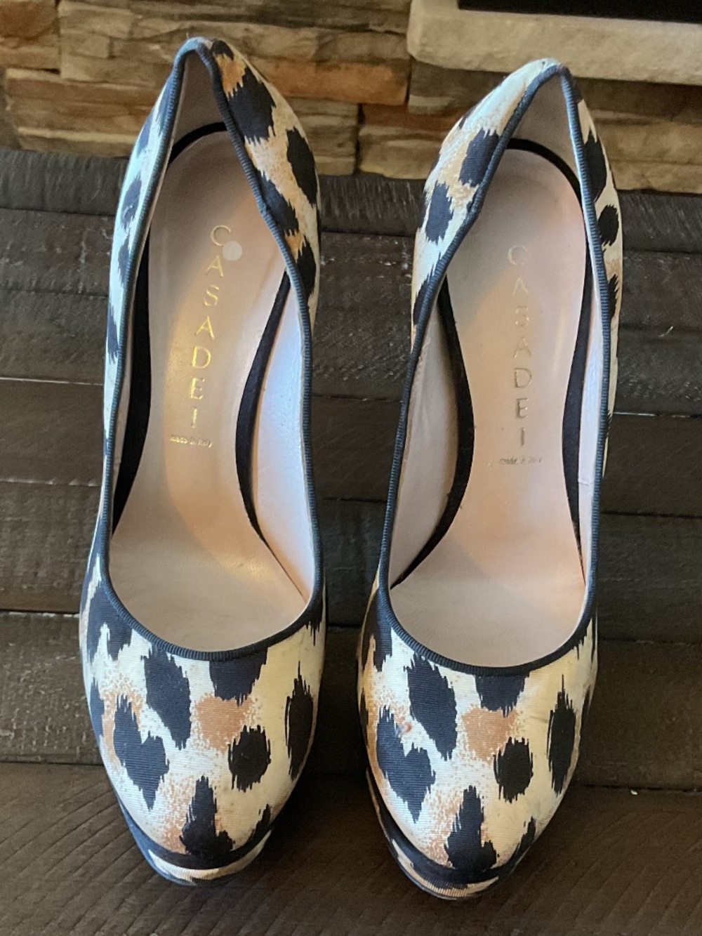 ⭐️ Casadei leopard print platform pumps - size 7